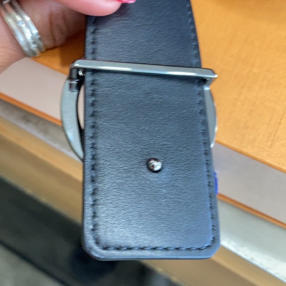 Louis Vuitton men’s belts Black Monogram - Picture 10 of 12